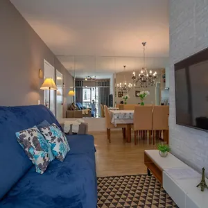 Fioridelcampos Apartamento